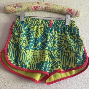 Nike Shorts Gorls Sz XL Neon